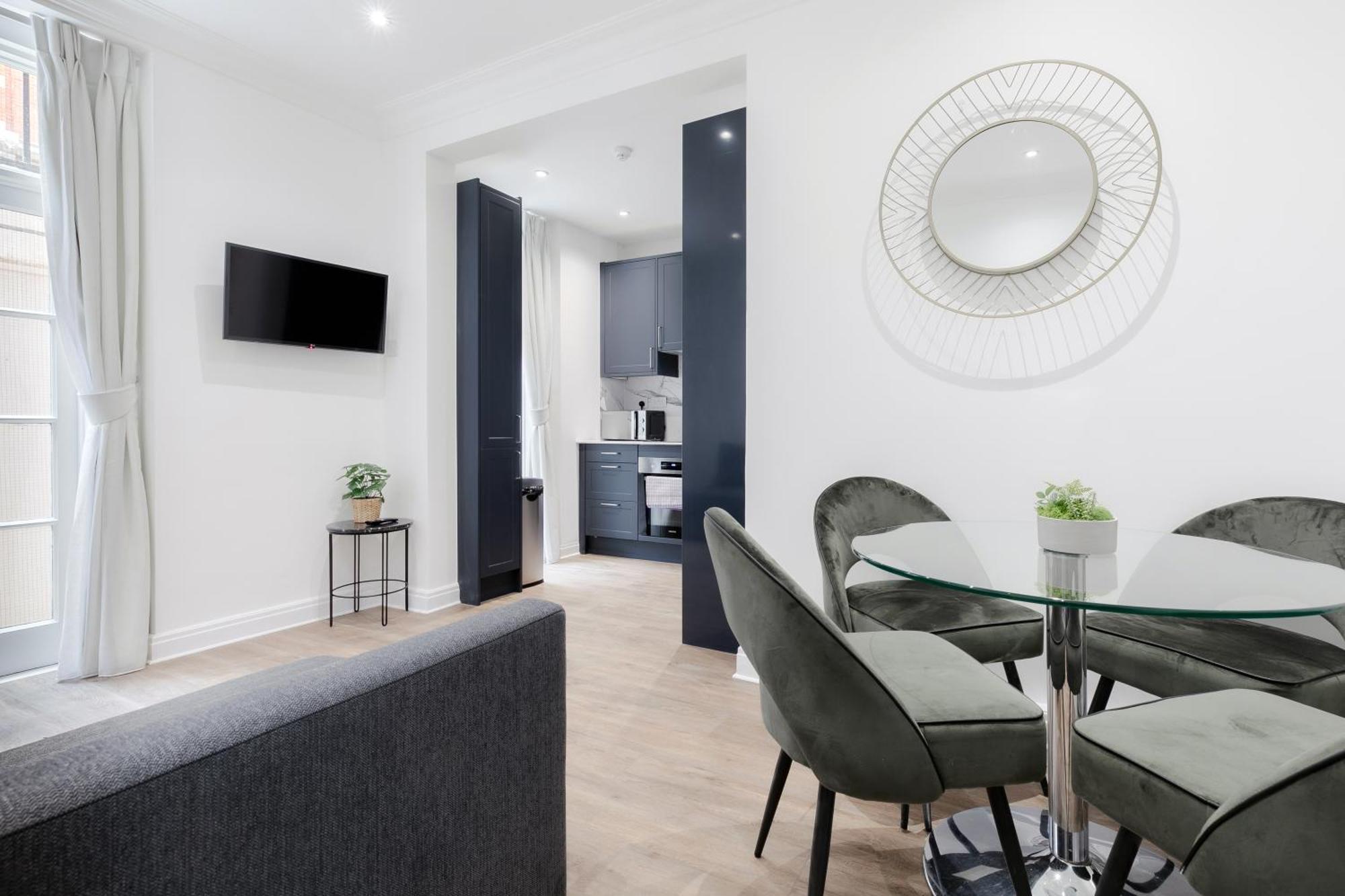 Prime Residences Apartment London